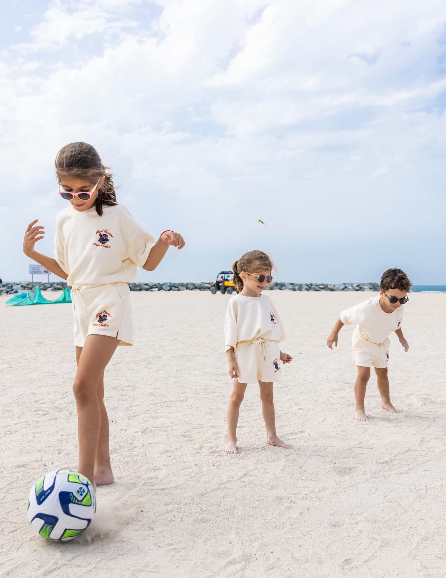 BEAVER HEAD KIDS Set: Tee Shirt and Short