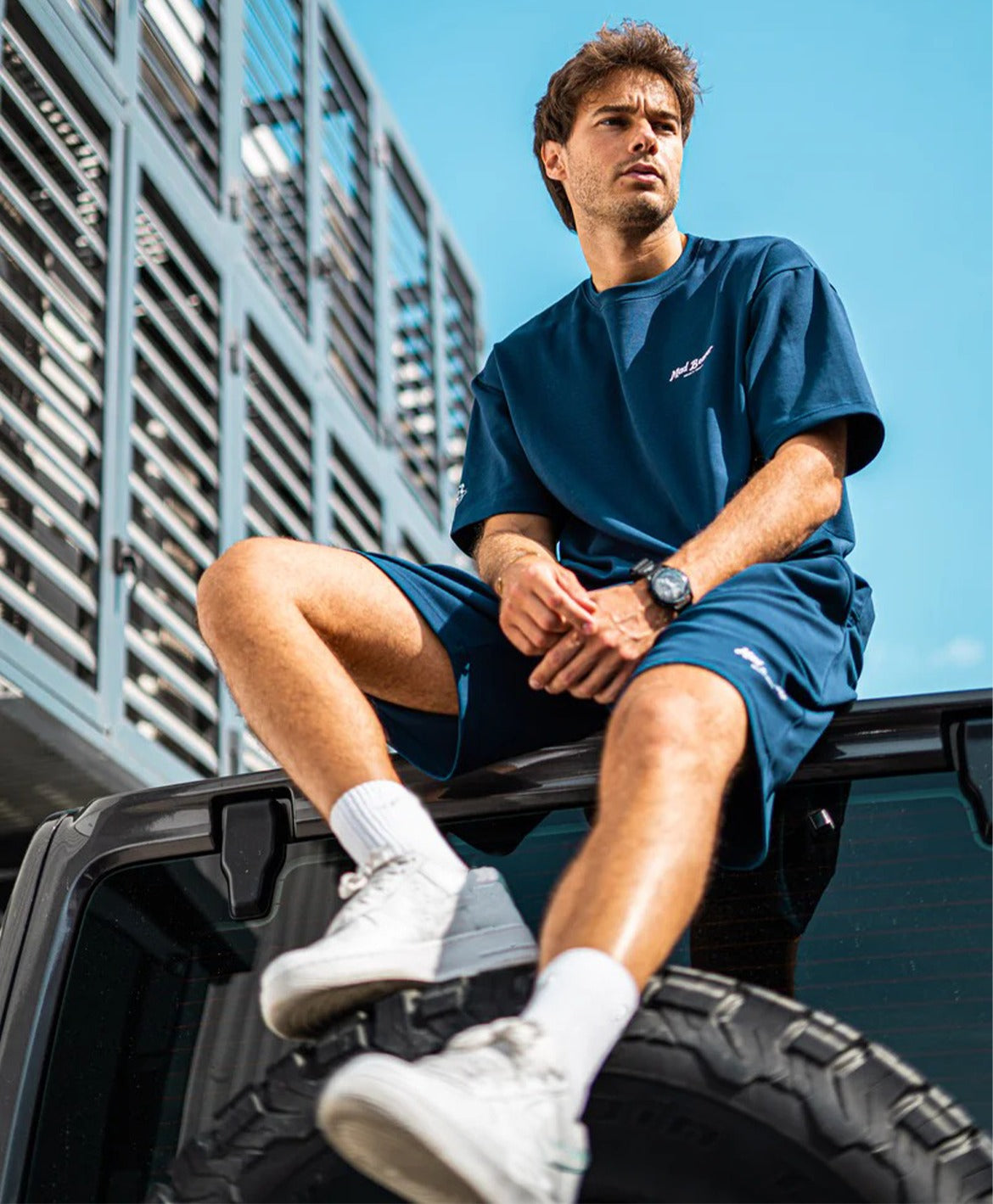 CLASSIC SET: Tee Shirt and Men shorts
