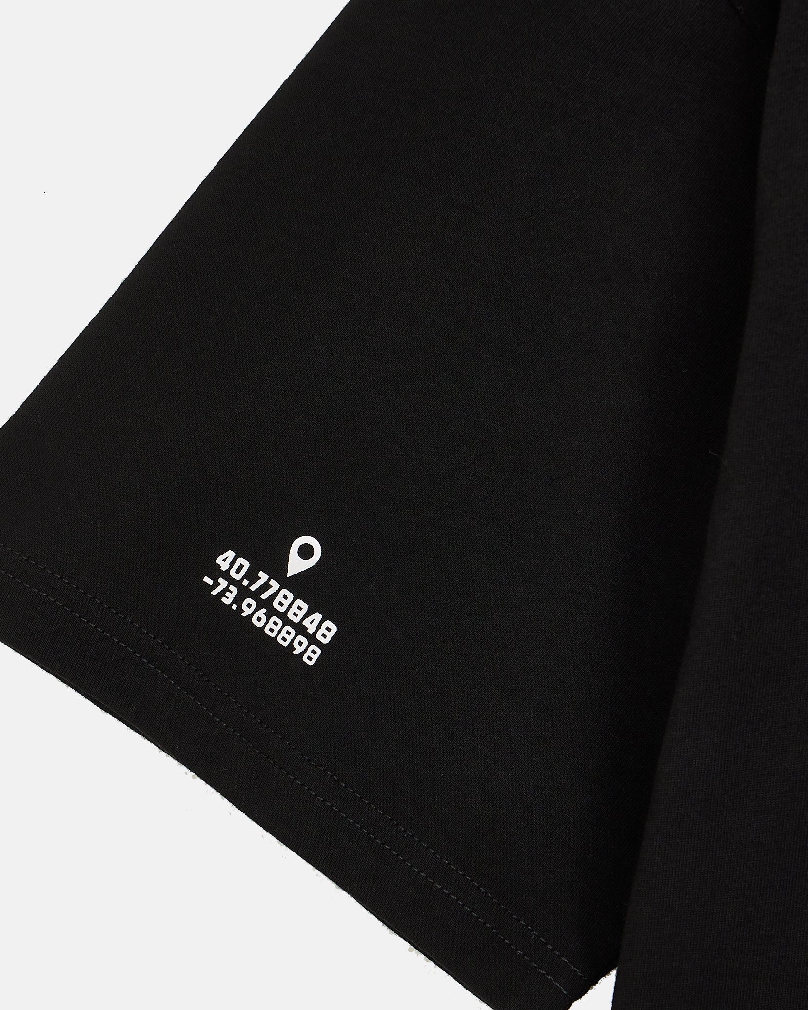 SKYLINE Black Tee Shirt