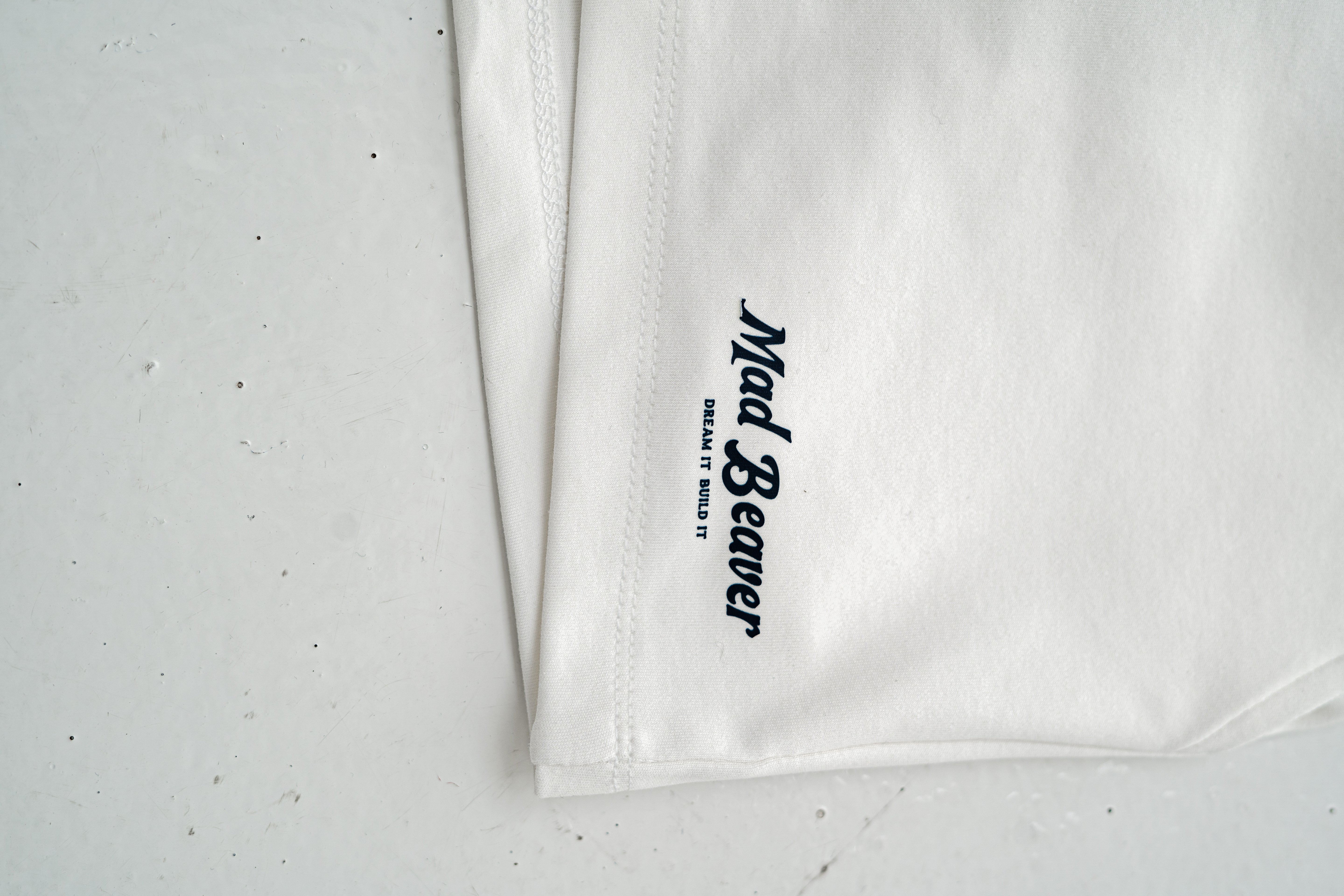 CLASSIC SET: Tee Shirt and Women shorts