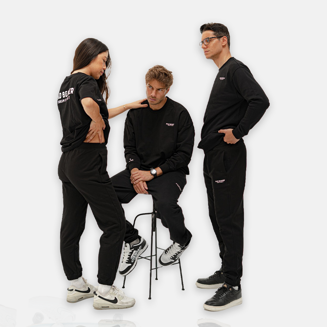 ESSENTIAL Black Tee Shirt